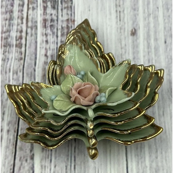Vintage Mid Century Stacking Green & Gold Maple Leaf Nesting Trinket Dish 1950's - Picture 1 of 10
